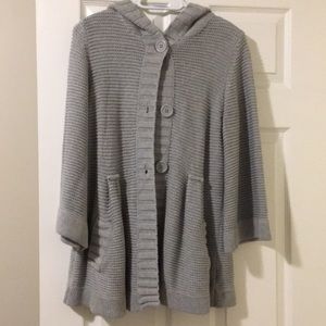 Gray women’s cardigan with buttons and hood